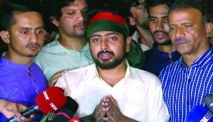 রাষ্ট্রপতির কাছে অন্তর্বর্তীকালীন সরকারের প্রাথমিক তালিকা: সমন্বয়ক নাহিদ